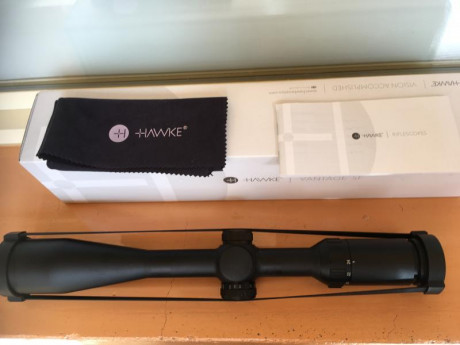 VENDO 6-24X44 VANTAGE SF- VISOR HAWKE VANTAGE - CRUCETA HALF MIL DOT EN PERFECTO ESTADO.

PRECIO 200.-€

MONTURA 12