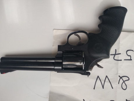 opiniones.
consejos.
tengo la posibilidad de comprar un 6" y doy por sentado que es buen arma (está 61