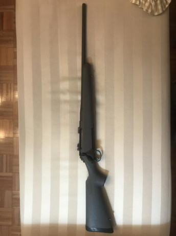 Calibre 3006.Peso:3150 grs y longitud,105 cm.Se vende sólo el Rifle,regalo 2 regletas(una anterior y otra 02