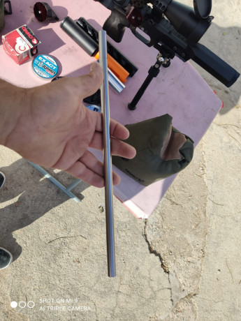 Un amigo me pide que le ponga a la venta dicha carabina 
Todo lo que aparece en las fotos 1600€ carabina 01