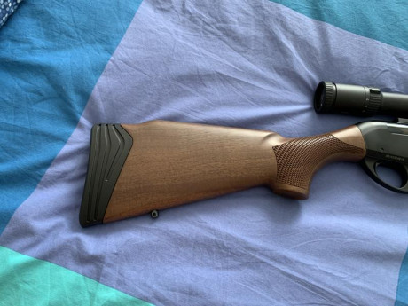 Vendo Benelli Argo E calibre 300wm con monturas desmontables Leupold QR y visor Zeiss Diavari Z 1,5-6x42. 01