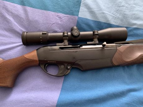 Vendo Benelli Argo E calibre 300wm con monturas desmontables Leupold QR y visor Zeiss Diavari Z 1,5-6x42. 00