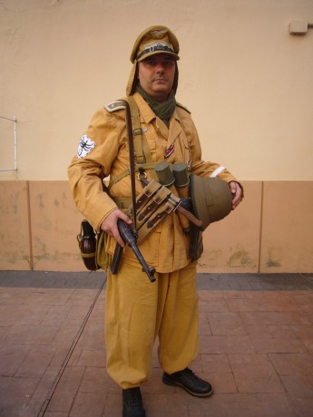 cosas dichas por gente que ha estado ya....

https://panzernet.com/foros/showthread.php?t=4597

me reservo 101