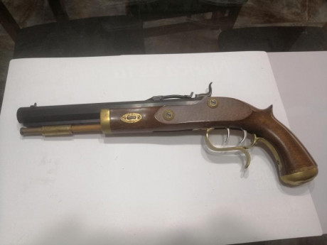 hola con todo mi pesar. vendo mi pistola patriot nueva, solo ha disparado unos 20 tiros doble disparador 01