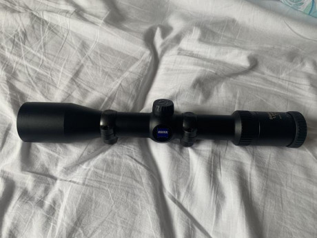 Vendo Zeiss Diavari Z 1,5-6x42. Como veis en las fotos esta impecable porque has estado siempre montado 00