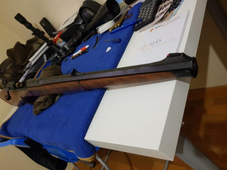 Vendo Blaser R93 attache stutzen Cal.30.06, cañón octogonal. Se puede probar sin problema en galería de 00