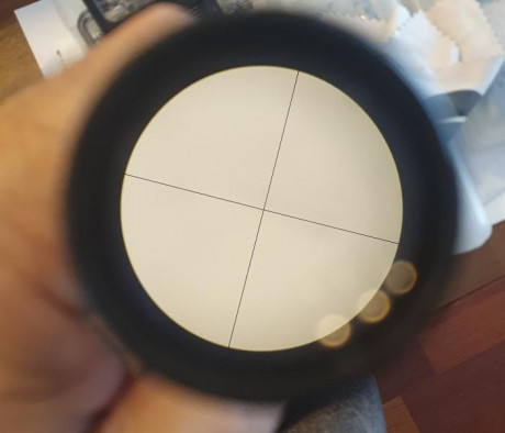 vendo Bushnell en muy buenas condiciones y perfecto para batidas. 1,5-4,5. Se ve perfectamente,  vision 01