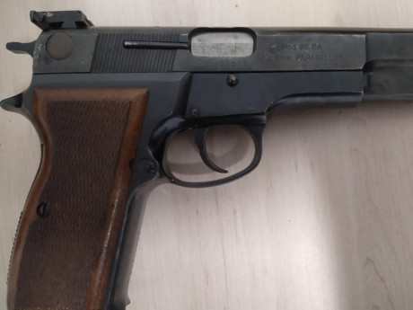 Un compañero del Club vende varias armas por abandono de afición.

Pistola MAUSER DA90 9 parabellum 100+portes
Pistola 21