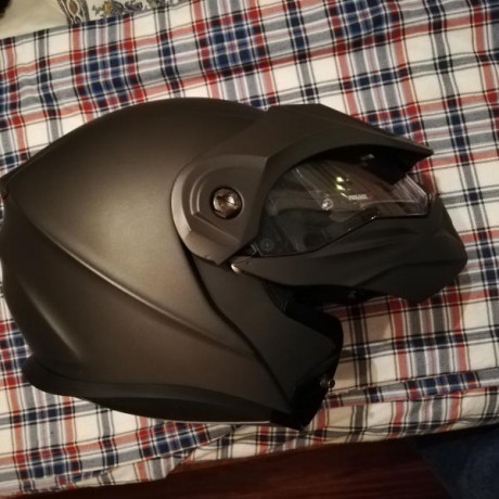 Muy buenas.

   Edito: Moto y Botas vendidas
Pondré el resto del equipo en un hilo aparte para que no 92
