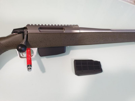 Hola,
Por la adquisición de otro capricho en el mismo calibre, vendo un rifle Tikka T3x Superlite en calibre 12