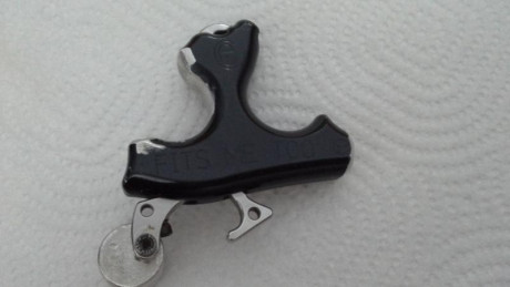 vendo disparador carter fits me too , poco usado pero transformado y cortado anillo para dedos gordos 01