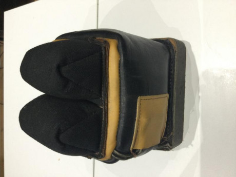 Lo que ve en la foto
100€ 21