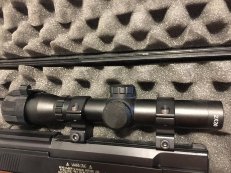 Hola pongo a la venta mi HW 75 en estado de coleccion incluye la mira 2x20 de la marca weihrauch y el 21