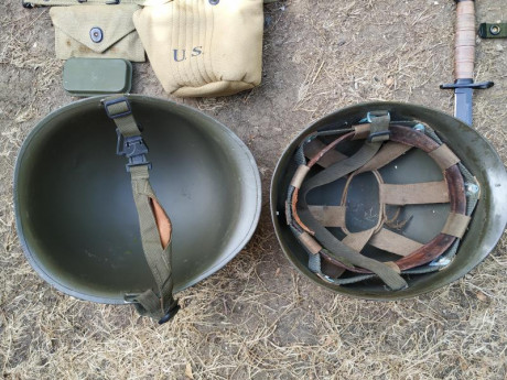 En venta equipo de combate (réplica todo  menos  el casco y la funda de la caja de vendas y la caja metálica).
 20
