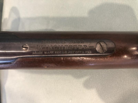 Muy buenas pongo a la venta esta icónica y maravillosa arma, se trata de un winchester 1892 en el calibre 22