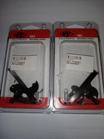 Hola a todos.
Repuestos para Remington 1863 Pocket cal.31. PIETTA 
Kit de 7 tornillos.............10€ 02