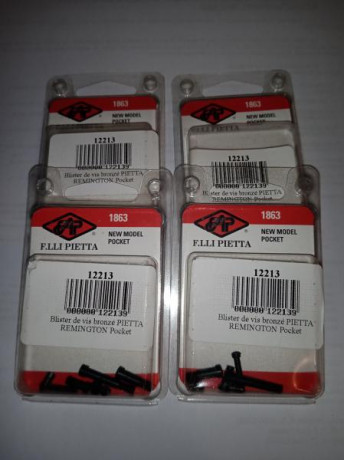 Hola a todos.
Repuestos para Remington 1863 Pocket cal.31. PIETTA 
Kit de 7 tornillos.............10€ 01
