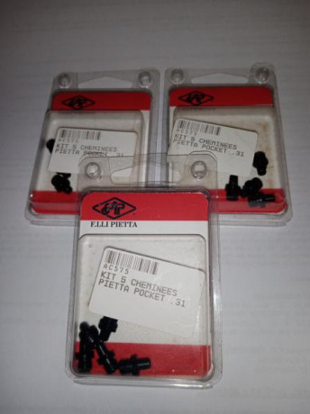 Hola a todos.
Repuestos para Remington 1863 Pocket cal.31. PIETTA 
Kit de 7 tornillos.............10€ 00
