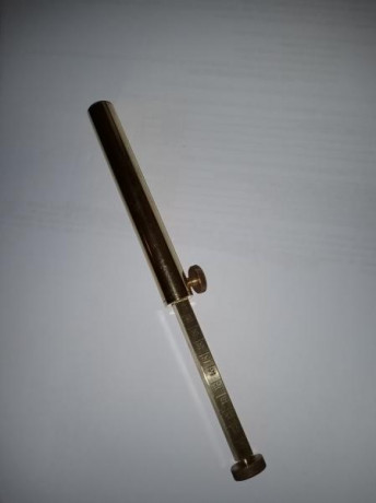 Dosificador de pólvora negra PEDERSOLI. 0-150gn. 18€. NUEVO, SIN USO.
Hay que sumar los portes.
Contactar 00