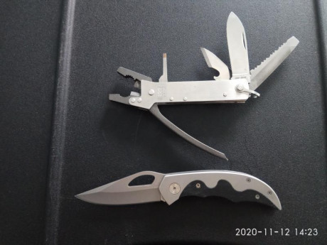 Lote compuesto por los siguientes elementos:
- Multiherramienta marca SOG modelo multitool, fabricado 00