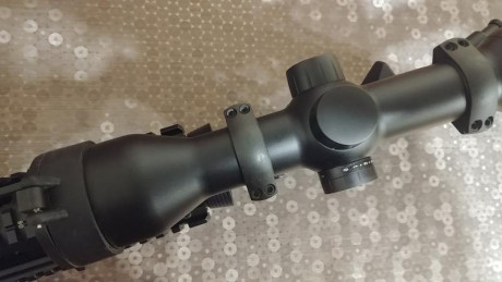Vendo visor Steiner Ranger 2-8x42 retícula iluminada , esta en perfecto estado  y funciona perfectamente
no 00