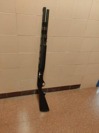 ESCOPETA  STOGUER 3000, MUY BUEN ESTADO, 8+1, PREPARADA PARA IPSC, NO HE COMPETIDO CON ELLA, VENDO POR 01