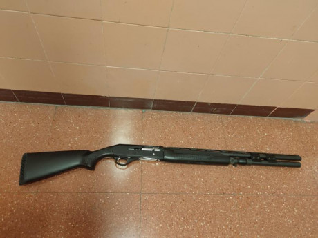 ESCOPETA  STOGUER 3000, MUY BUEN ESTADO, 8+1, PREPARADA PARA IPSC, NO HE COMPETIDO CON ELLA, VENDO POR 00
