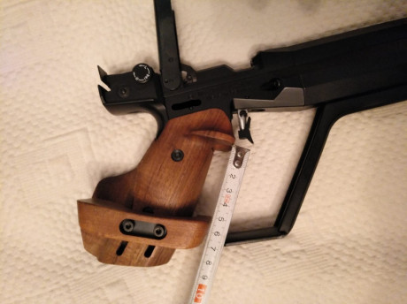 Buenas noches,
Feinwerkbau 100, fantástica pistola de competición sistema SSP, en excelente estado general 51