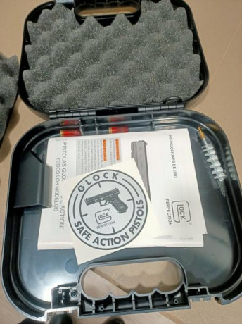 Vendida Pistola Glock 43 como nueva. Disparada como mucho en 100 disparos, se vende por no usar. 60