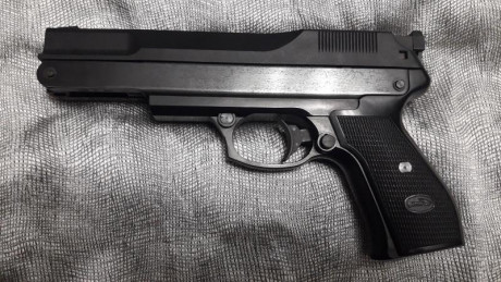 Vendo está pistola gamo pr15 en buen estado con una funda gamo que tenía olvidada en un cajón mucho tiempo. 02
