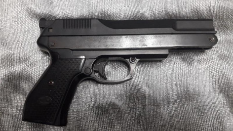 Vendo está pistola gamo pr15 en buen estado con una funda gamo que tenía olvidada en un cajón mucho tiempo. 00