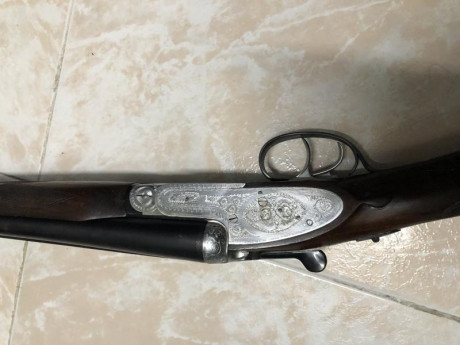 ESCOPETA MARCA ARRIZABALAGA CALIBRE 12, GUARDAMANOS COLA DE CASTOR, EXPULSORA, PLATUNA LARGA CON LLAVE, 00