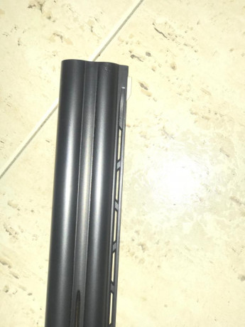 Vendo escopeta Perazzi modelo SC3 de tiro al plato, gama alta. Maderas al aceite, batería extraíble, banda 42