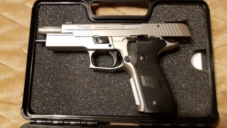 Hola
Pongo a la venta mi primera pistola, comprada nueva, utilizada solo en precisión,  con mucho mimo, 00