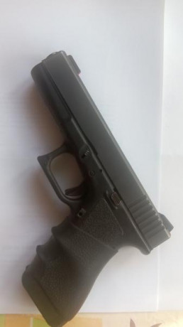 Se compra Glock 17 o se cambia por Glock 22 Gen2 02