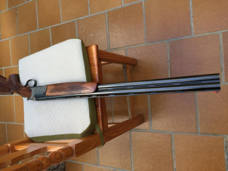 Hola, vendo superpuesta de caza marca Fabarm, Modelo Gamma Lux, calibre 12, cañones de 71 cms. con polichok 10