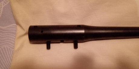 Vendo Blaser R8 standard de madera en 338 WM y cañón adicional en 270WSM.
Todo en buen estado. El rifle 22