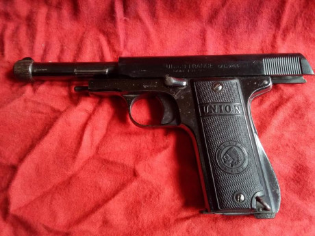 Buenos dias con todos.
Quiero vender esta pistola pero no tengo idea del precio a pedir.
Era de mi papá 32