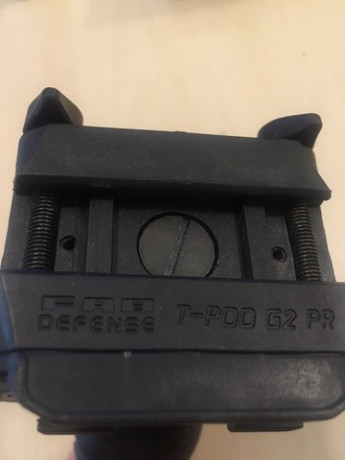 Por no tener ya el rifle pongo a la venta Empuñadura táctica Fab Defense convertible. El T-GRIP puede 10