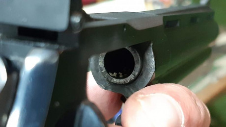 Hola compañeros voy a empezar a recargar el 38 para un Colt Python de 6" y me gustaría conocer vuestra 70