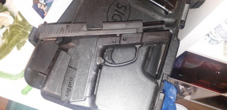 Se vende Sig Sauer Sp2009 guiada en A. El arma se encuentra en Madrid, y tiene calibre 9 pb. Rebajada 02