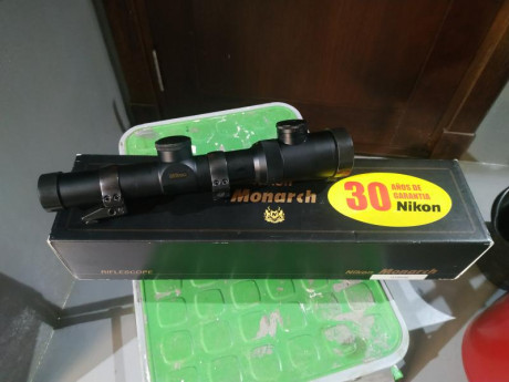 Se vende visor Nikon monarch E impecable 1.1*4 tubo de 30 mm reticula iluminada.
Tiene tres años y esta 00