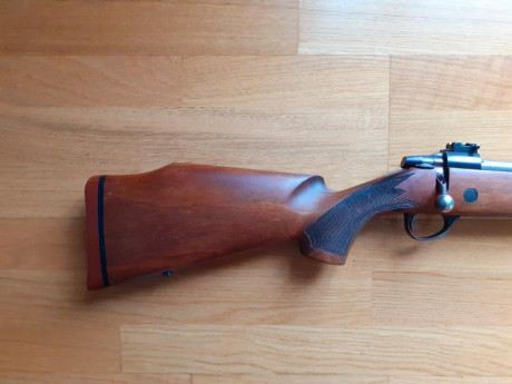 En venta SAKO HUNTER en calibre .338 Win Mag, en perfecto estado, con alguna marca de uso pero muy leve. 12