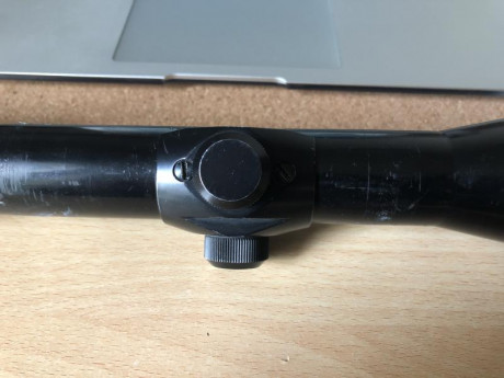 Vendo visor Nickel Supra 3-12x 56, retícula en primer plano focal con corrección de alza y deriva . El 10