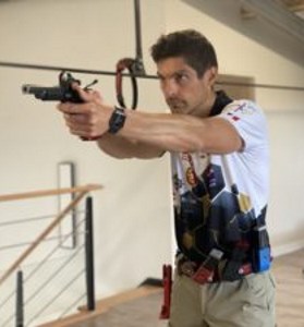 Me encantaría hacer recorrido con revolver, para ello tengo un colt tropper, , con él tengo cuerda para 101