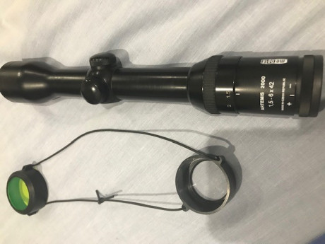 Buenas tardes compañeros, vendo un visor meopta artemis 2000, de 1.5-6x42 con tubo de 30mm, ha estado 00