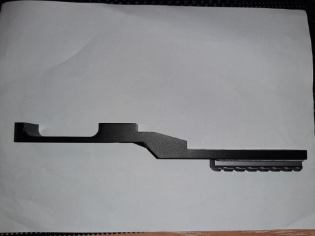 Vendo carril picatinny largo para fx impact. No es original. Lo compre y ni lo e puesto ya que tiro con 01