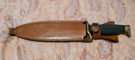 Se vende Aitor Montero, en perfecto estado.
Viene con funda de cuero.
160€ Envio incluido en peninsula. 01