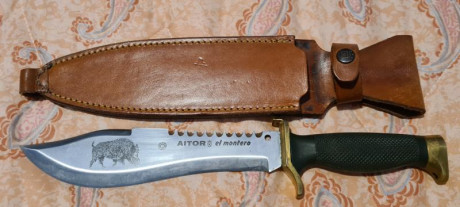 Se vende Aitor Montero, en perfecto estado.
Viene con funda de cuero.
160€ Envio incluido en peninsula. 00
