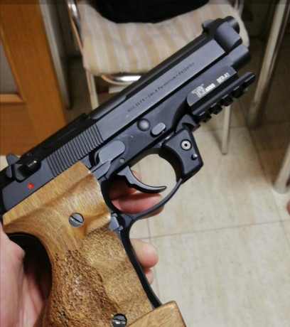 Buenas tardes
Le estoy haciendo un reestiling a la Beretta 92 FS y una de las cosas que quiero ponerle, 01